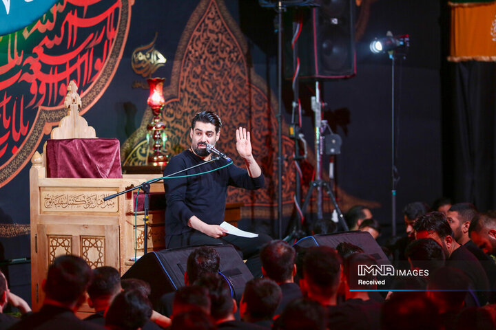 عزاداری دهه اول محرم در هیئت حیدریون