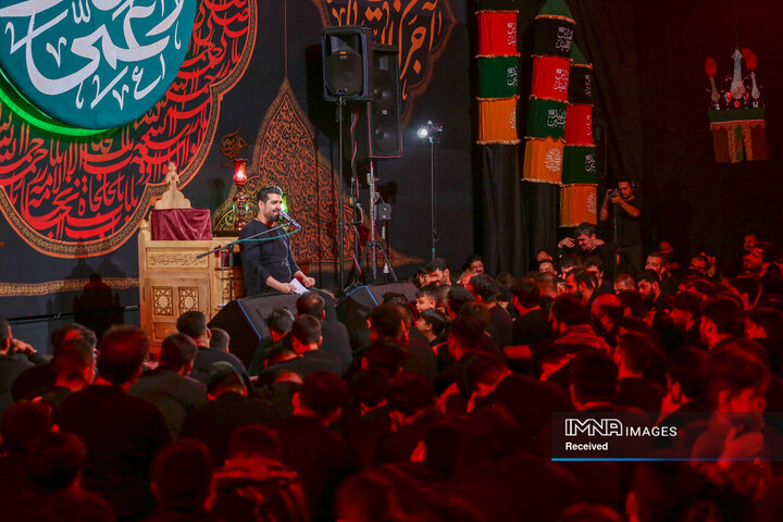 عزاداری دهه اول محرم در هیئت حیدریون