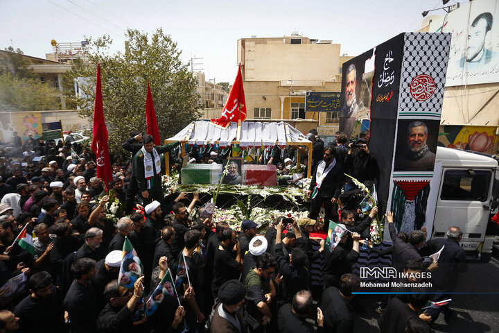 تشییع پیکر سرلشکر شهید «محمد سعید ایزدی» و جانباز شهید «محمد آقازیارتی» در قم