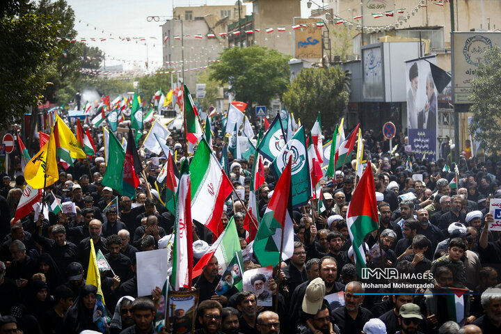 تشییع پیکر سرلشکر شهید «محمد سعید ایزدی» و جانباز شهید «محمد آقازیارتی» در قم