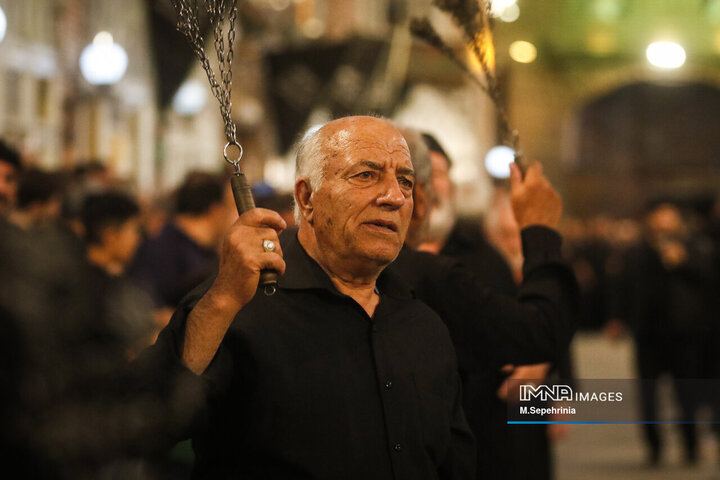 دسته‌های عزاداری اباعبدالله‌الحسین(ع) در بازار تبریز