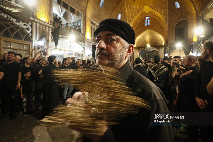 دسته‌های عزاداری اباعبدالله‌الحسین(ع) در بازار تبریز