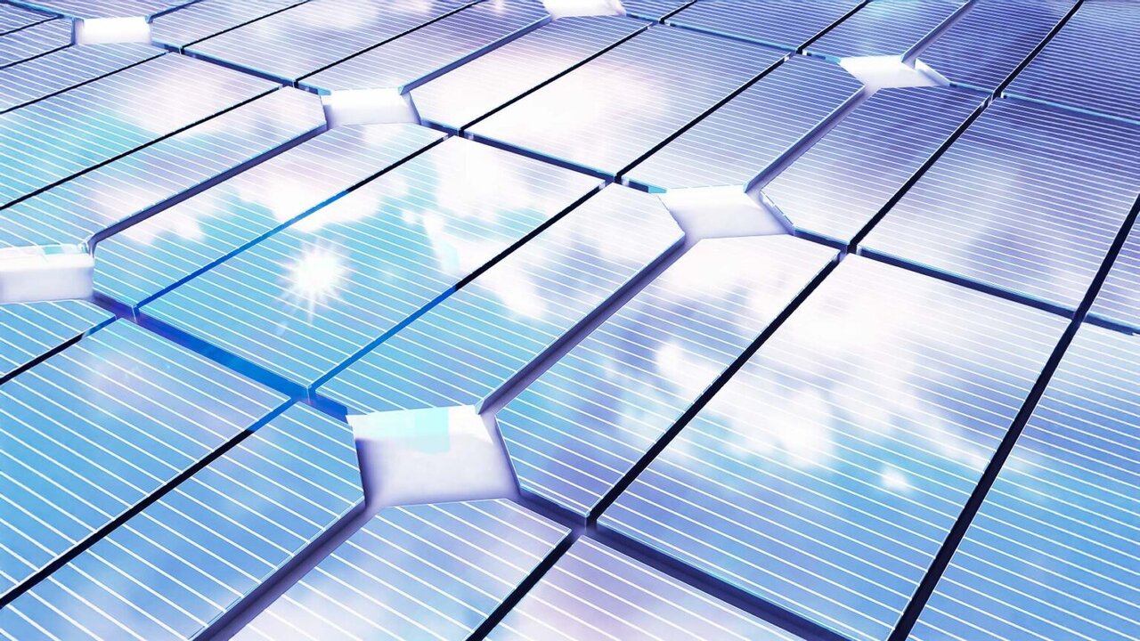 تولید ۱۰۰۰ برابری انرژی پاک خورشیدی با پنلهای تیتانیومی ژاپنی