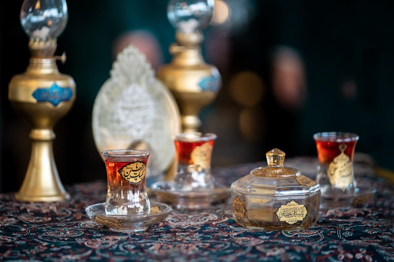 یک شهر در ستایش علمدار میدان