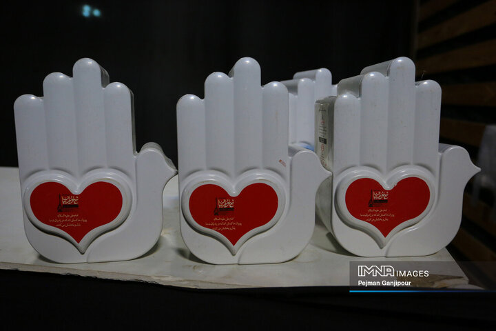 عزاداری شب تاسوعا در هیئت عاشورائیان