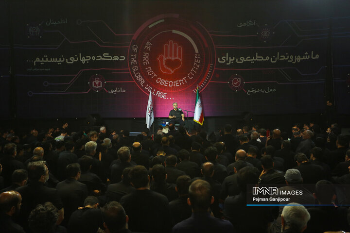 عزاداری شب تاسوعا در هیئت عاشورائیان