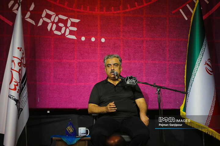 جهان در حال چرخش است؛ ایران در مسیر قطبسازی