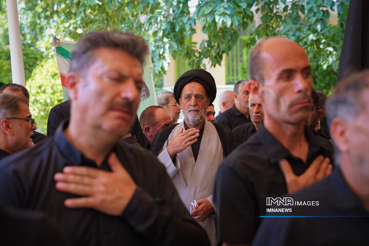 گردهمایی دسته‌های عزاداری خوراسگان در روز تاسوعا