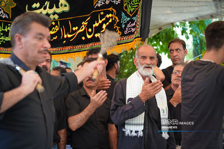 گردهمایی دسته‌های عزاداری خوراسگان در روز تاسوعا