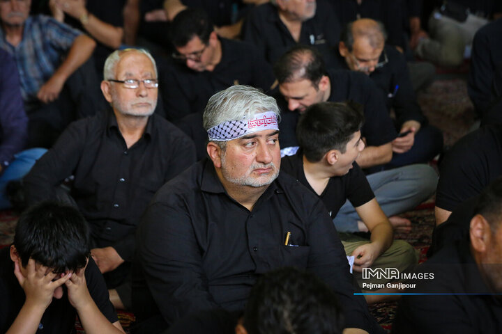 قافله عزاداری ظهر تاسوعا در اصفهان