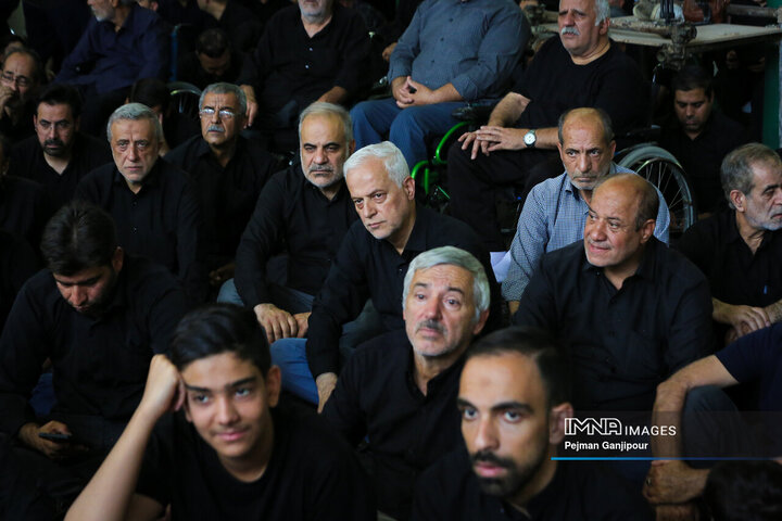 قافله عزاداری ظهر تاسوعا در اصفهان