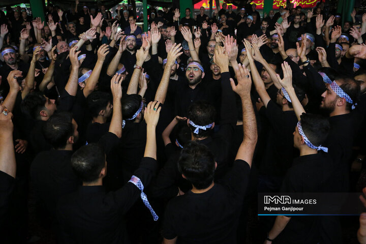 قافله عزاداری ظهر تاسوعا در اصفهان