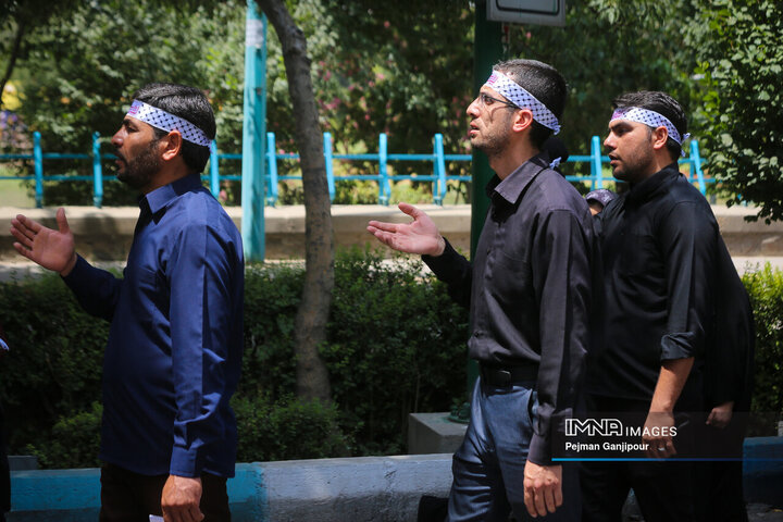 قافله عزاداری ظهر تاسوعا در اصفهان