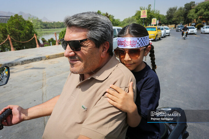 قافله عزاداری ظهر تاسوعا در اصفهان