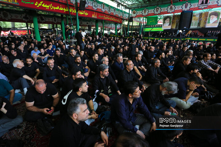 قافله عزاداری ظهر تاسوعا در اصفهان