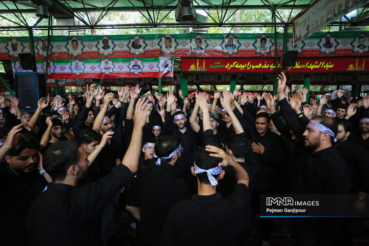 قافله عزاداری ظهر تاسوعا در اصفهان