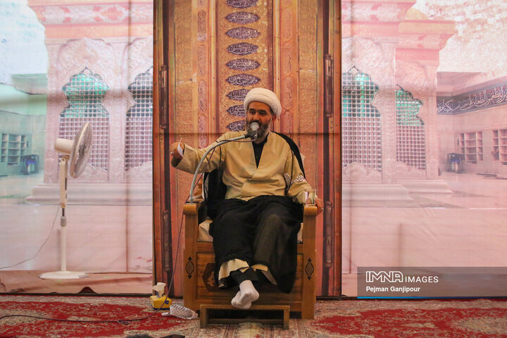 قافله عزاداری ظهر تاسوعا در اصفهان