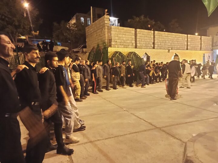 فیلم| عزاداری شب عاشورا در روستای بردپهن زیلایی