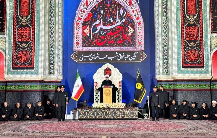 اتحاد مردم در سایه رهبری مدبر موجب پیروزی بر دشمن شد