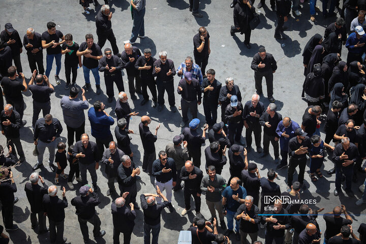 آئین نخل‌گردانی روز عاشورا در خمین