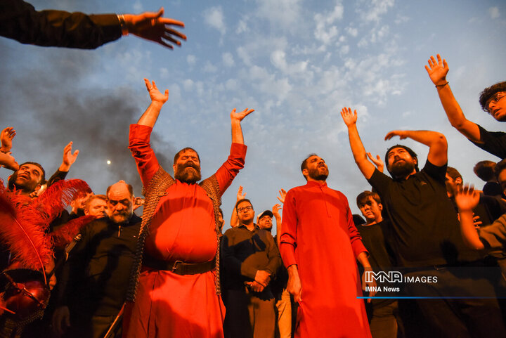 خیمه سوزان میدان امام حسین علیه السلام