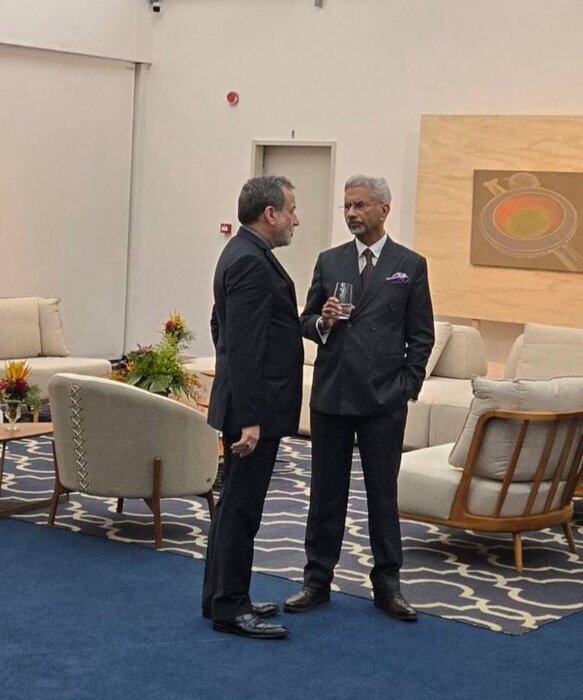 عراقچی با لاوروف دیدار کرد / گفت وگو با وزرای خارجه مصر، ترکیه، چین و هند