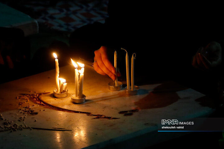 شام غریبان امام حسین(ع) در گلستان شهدای اصفهان