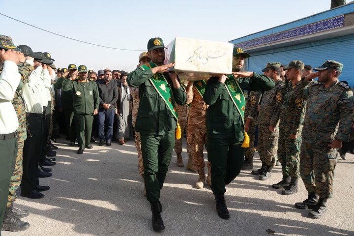 وداع اشک‌بار خرم‌آباد با دو شهید عاشورا