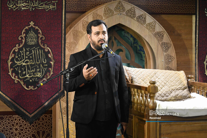 مراسم عزاداری دهه دوم محرم با حضور نماینده ولی فقیه در استان و امام جمعه اصفهان
