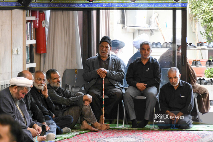 مراسم عزاداری دهه دوم محرم با حضور نماینده ولی فقیه در استان و امام جمعه اصفهان