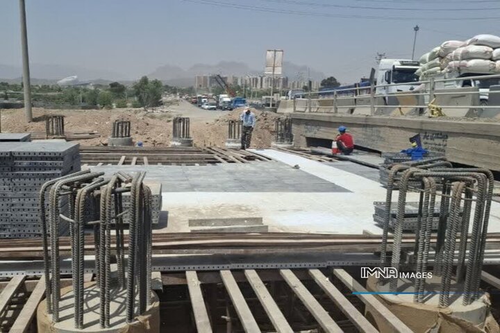 پیشرفت ۷۸ درصدی پروژه تعریض پل روی زاینده‌رود در حلقه چهارم ترافیکی اصفهان