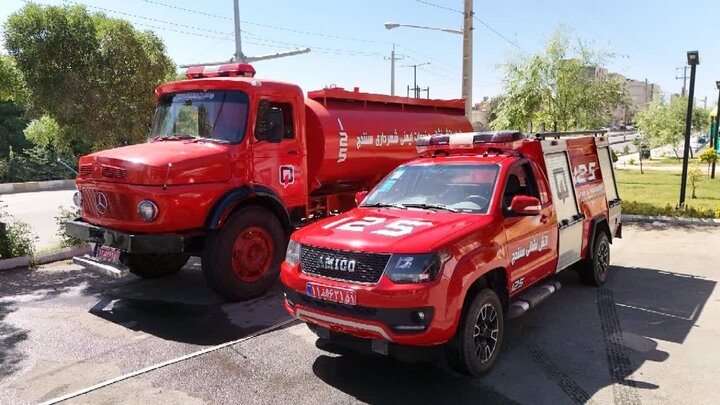 ۲ دستگاه خودرو به ناوگان آتش نشانی سنندج اضافه شد