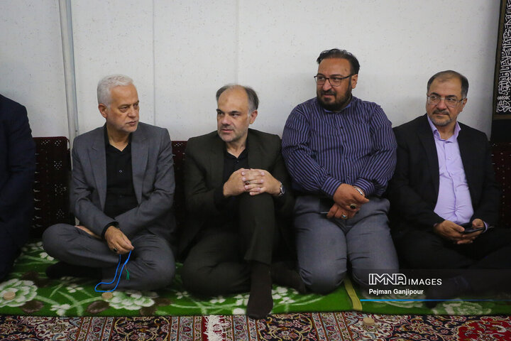 سومین روز عزاداری دهه دوم محرم در دفتر امام جمعه اصفهان