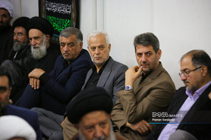 سومین روز عزاداری دهه دوم محرم در دفتر امام جمعه اصفهان