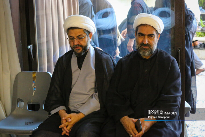 سومین روز عزاداری دهه دوم محرم در دفتر امام جمعه اصفهان