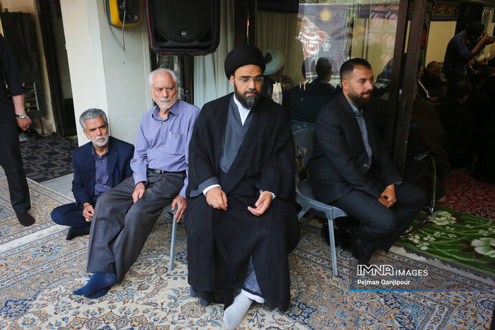 سومین روز عزاداری دهه دوم محرم در دفتر امام جمعه اصفهان