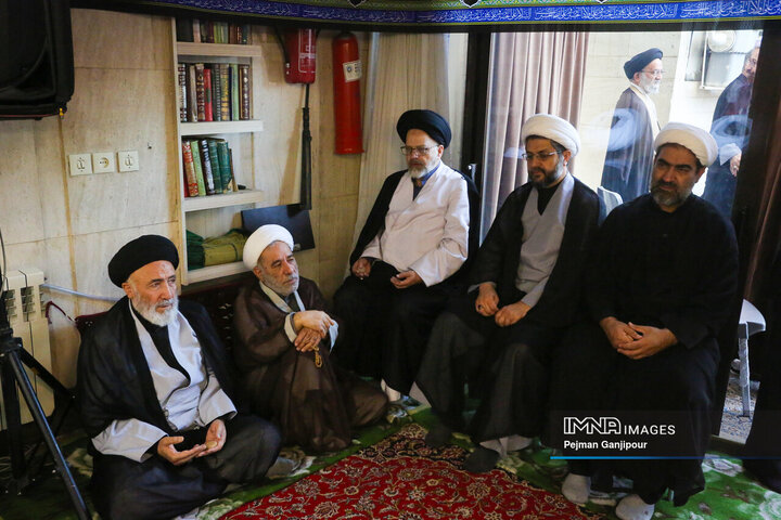 سومین روز عزاداری دهه دوم محرم در دفتر امام جمعه اصفهان