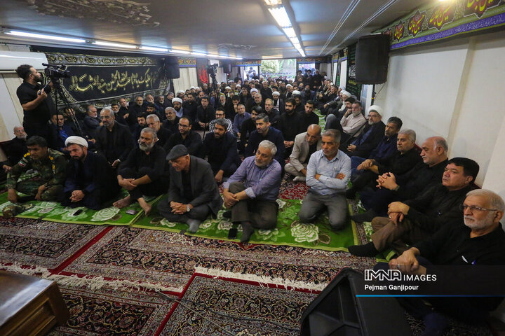 سومین روز عزاداری دهه دوم محرم در دفتر امام جمعه اصفهان