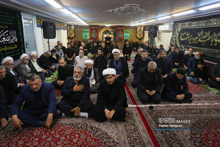 سومین روز عزاداری دهه دوم محرم در دفتر امام جمعه اصفهان