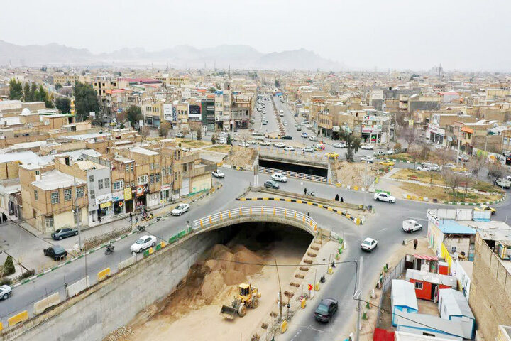 پیشرفت ۸۵ درصدی مسیرهای دسترسی تونل غدیر قم