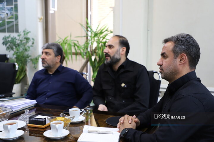 مدیریت پیام‌های شهروندی اصفهان در جنگ ۱۲ روزه