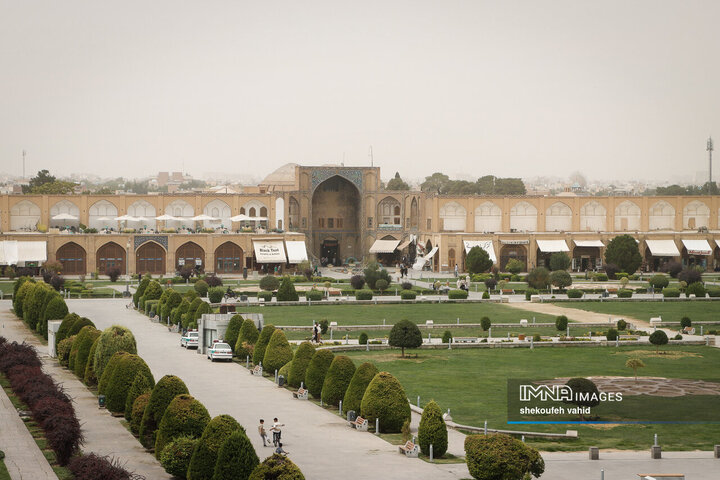 هوای غبارآلود اصفهان