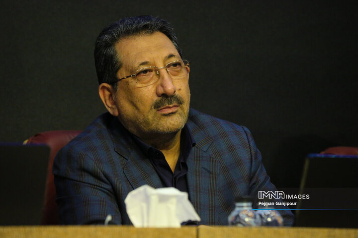 نشست تخصصی وزیر صمت با فعالان اقتصادی و اعضای اتاق بازرگانی اصفهان