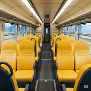 قطار اتوبوسی بهتر است یا اتوبوس؟ کدام را برای سفرهای تابستانی 1404 انتخاب کنیم؟