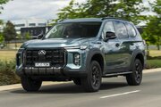 خودروی LDV D90 مدل 2025 چه مشخصاتی دارد؟