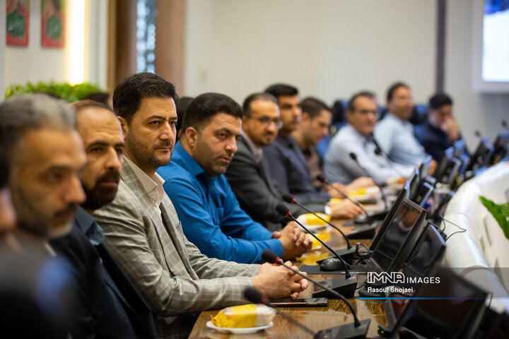 نشست گرامیداشت روز ملی فناوری اطلاعات