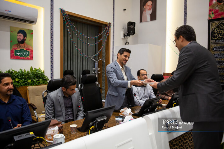 نشست گرامیداشت روز ملی فناوری اطلاعات