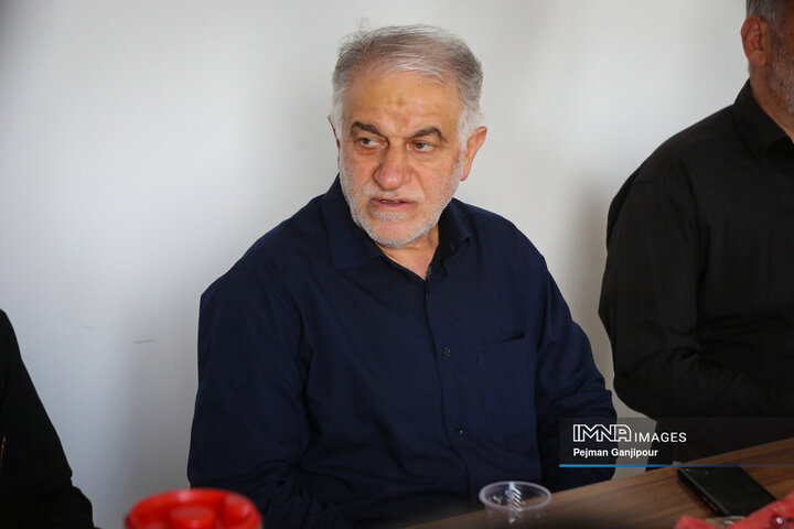 بازدید اعضای کمیسیون عمران شورای شهر اصفهان از مجموعه پروژه‌ شهید آیت‌الله رئیسی