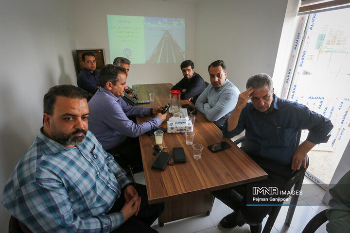 بازدید اعضای کمیسیون عمران شورای شهر اصفهان از مجموعه پروژه‌ شهید آیت‌الله رئیسی