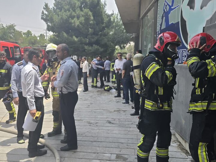 آتش‌سوزی یک باشگاه ورزشی در شیراز مهار شد